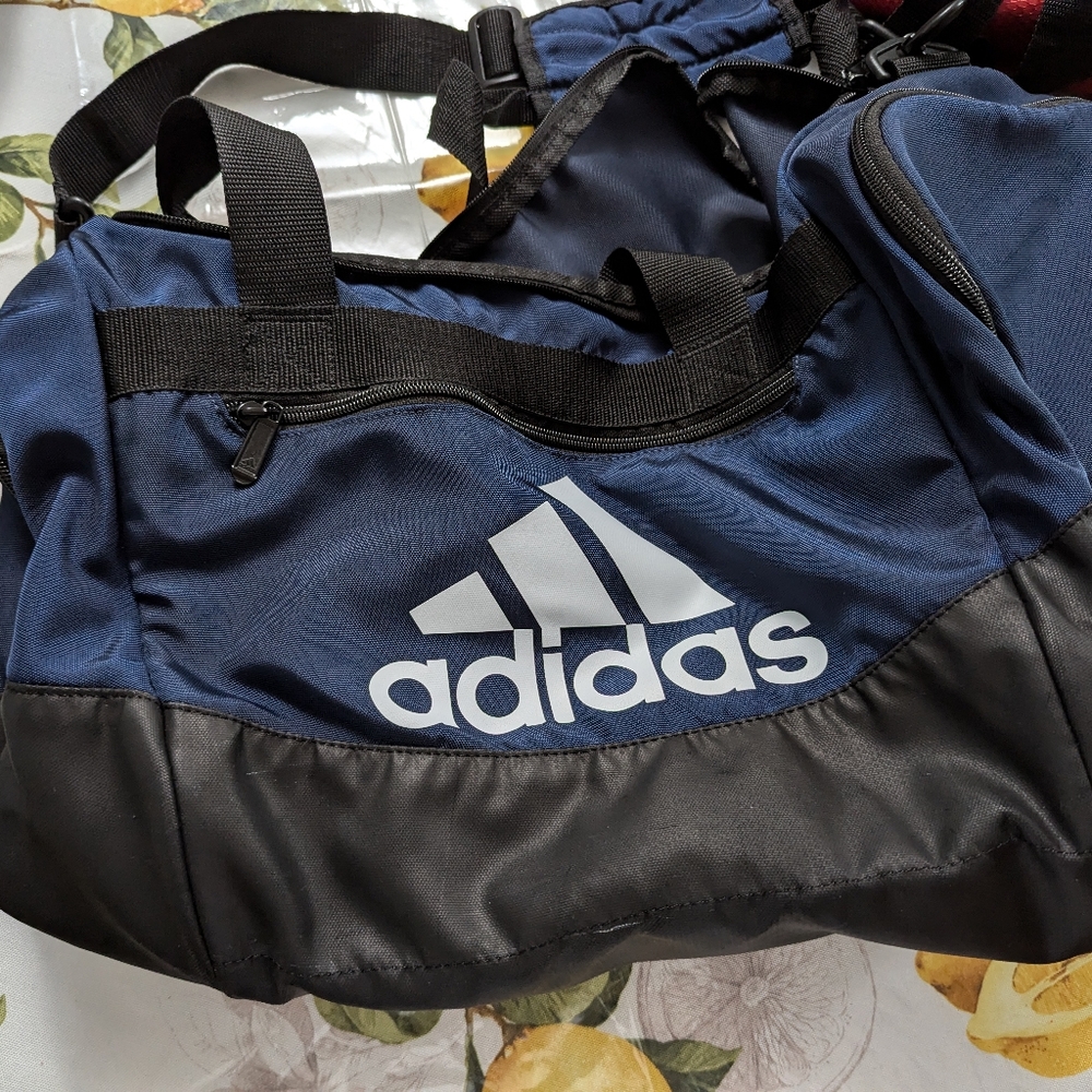 Adidas duffel bag 25 in